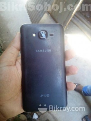 Samsung Galaxy J7 pro 2/16gb (Used)